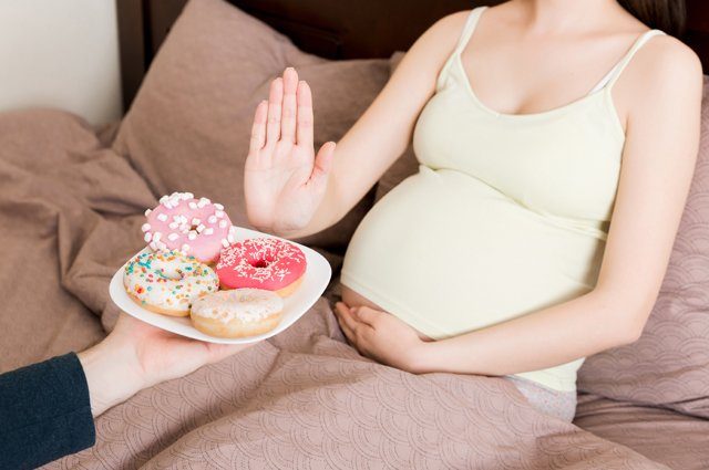 Какой еды надо избегать беременным