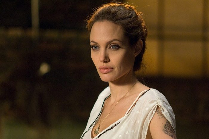 Анджелина Джоли нуждается в срочной помощи