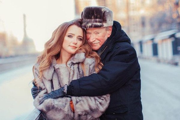 Иван Краско разводится с молодой женой