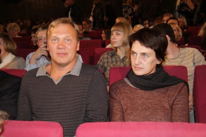 Российские актёры, чьи семьи разрушили внебрачные дети