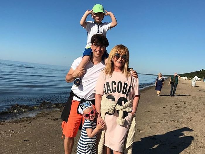 Максим Галкин показал пляжное снимки Аллы Пугачевой