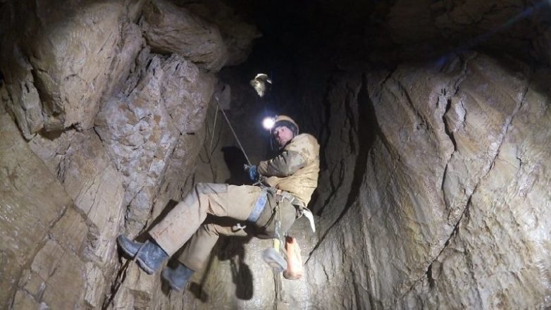 Сенсация! Ученые открыли самую глубокую в мире пещеру
