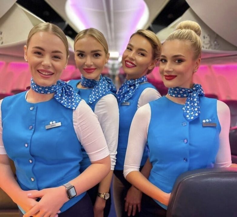 Самые красивые стюардессы России