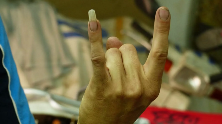 А вы знали, зачем китайцы отращивают длинные ногти?