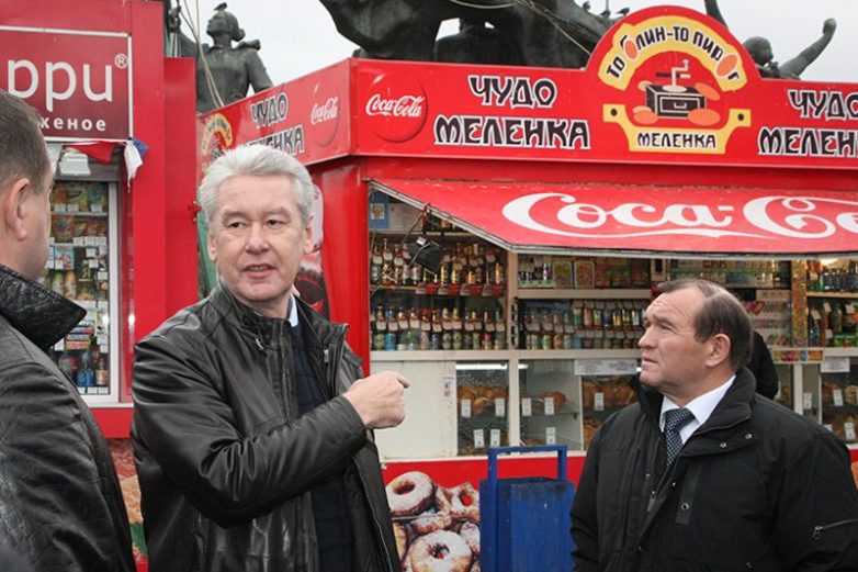 Кому принадлежит уличная торговля в Москве: результаты расследования