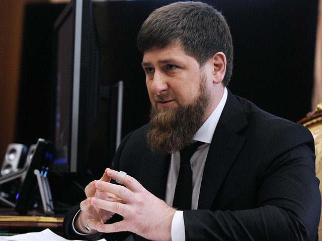 Кадыров призвал силовиков стрелять без предупреждения