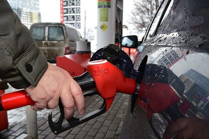 Цены на бензин достигли рекордных показателей