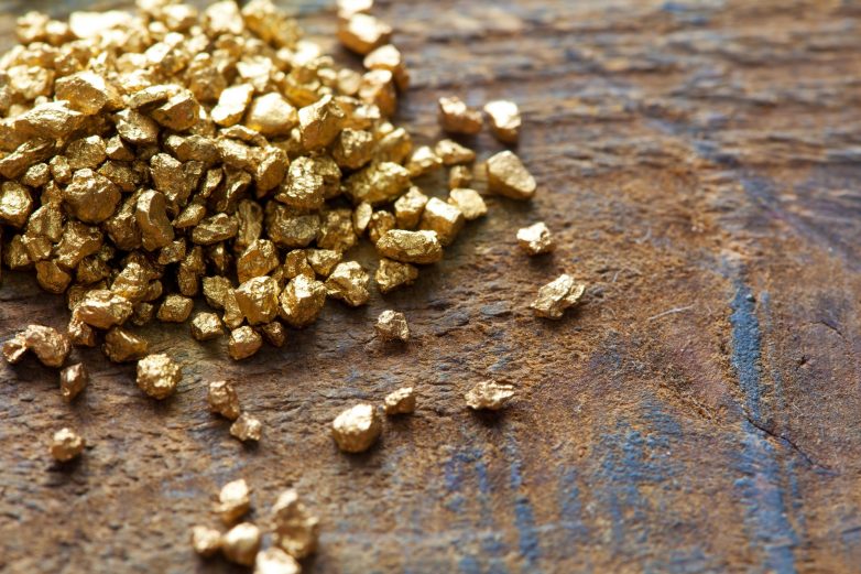 Житель Магадана, самостоятельно добывший золото на 9 миллионов рублей, отправится за решётку