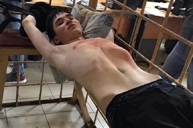 «Я родился богом, и я всех ненавижу»: почему 19-летний студент устроил стрельбу в одной из школ Казани?