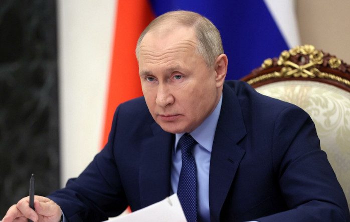 Путин внес в Думу законопроект, расширяющий полномочия главы Следственного комитета