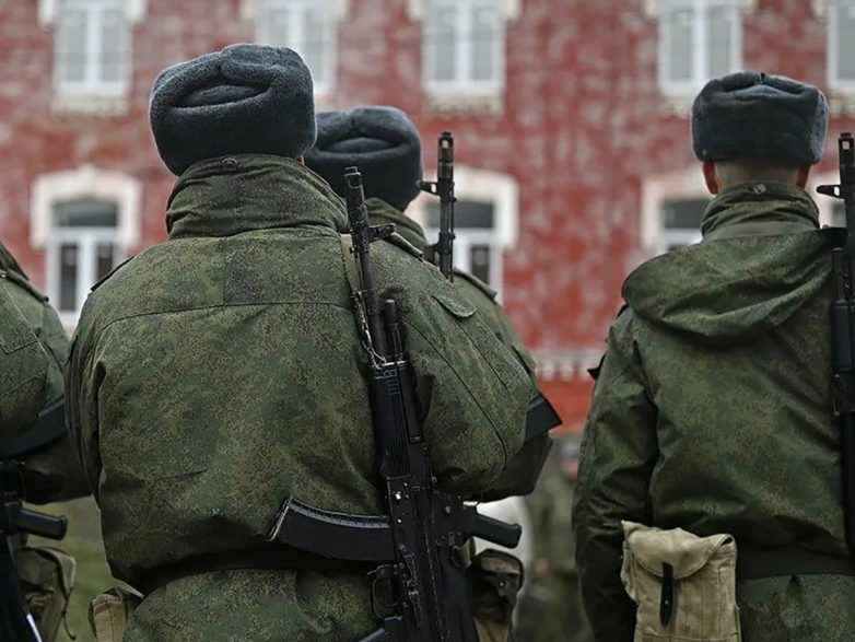 2-х российских военных отправили в колонию за отказ участвовать в СВО