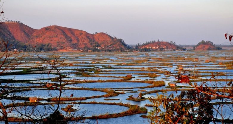 Жемчужина Индии — «плавающее озеро» Локтак