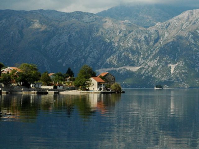 Зимой и летом хороша: Черногория