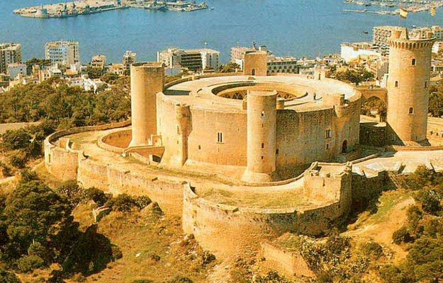 Старинные замки Испании