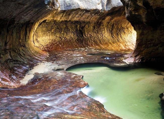 Таинственные и увлекательные Карлсбадские пещеры