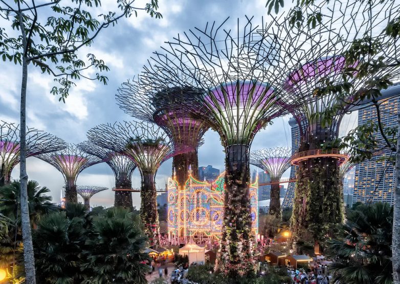 Новогодние сады Сингапура
