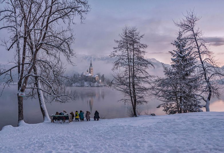 Романтичная и прекрасная зима на Бледском озере