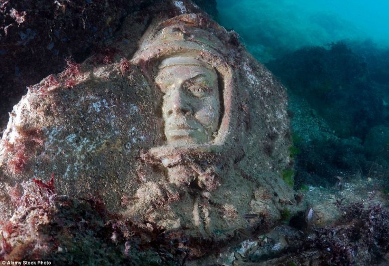 Интересный подводный музей в Крыму