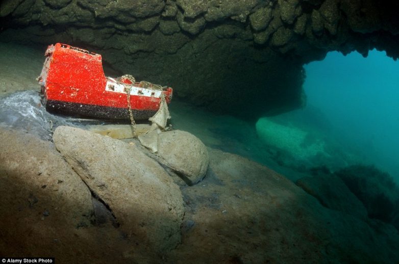 Интересный подводный музей в Крыму