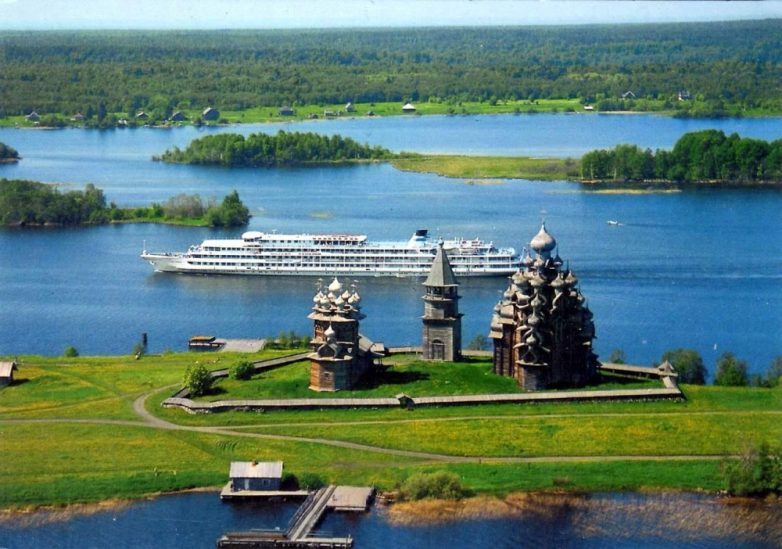 Красивейшие озёра России