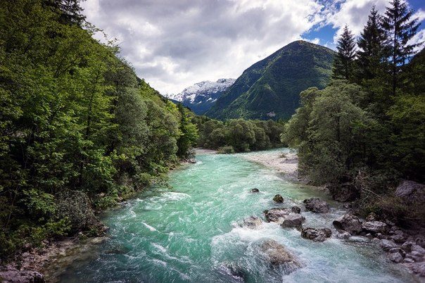 Дивной красоты река в Словении