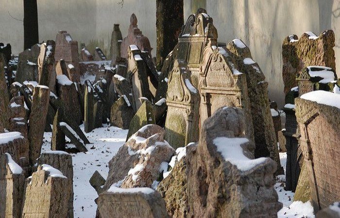 Старейшее кладбище Европы