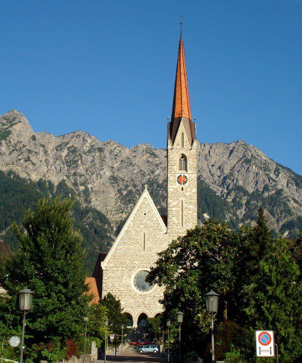 Десятка удивительных мест Лихтенштейна