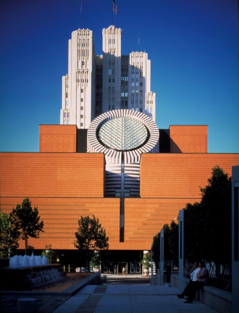 Музей Современного искусства Сан-Франциско - витрина для работ современных художников