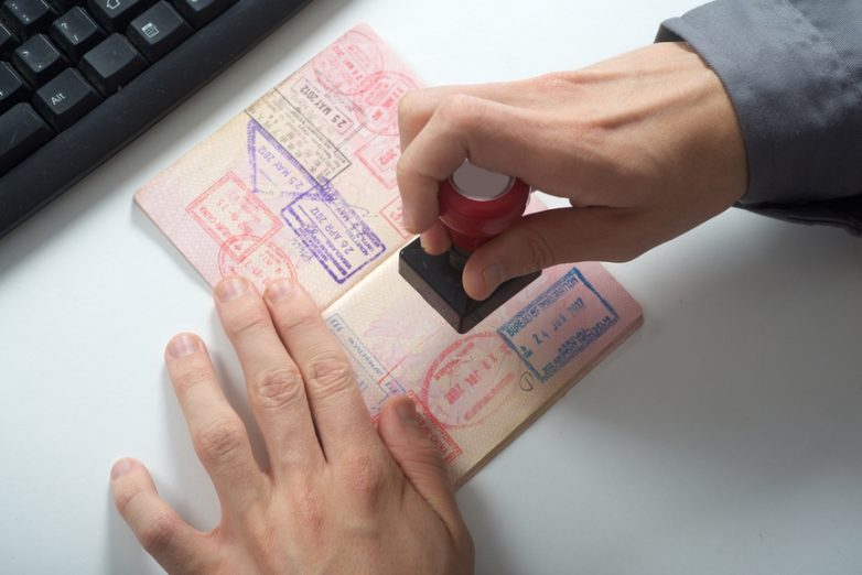 Как правильно подавать документы, чтобы гарантированно получить визу