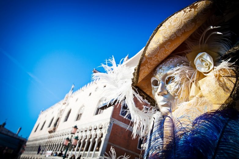 Венецианский карнавал - главный костюмированный праздник Европы