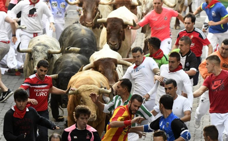 Испанская Памплона: как прошли ежегодные бега быков
