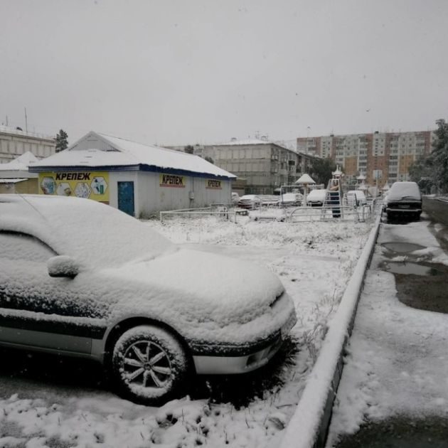 Просто летний снег прошёл, обычный летний снег: как выглядит Якутия после августовского снегопада