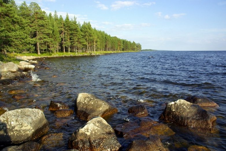 10 самых крупных озёр России