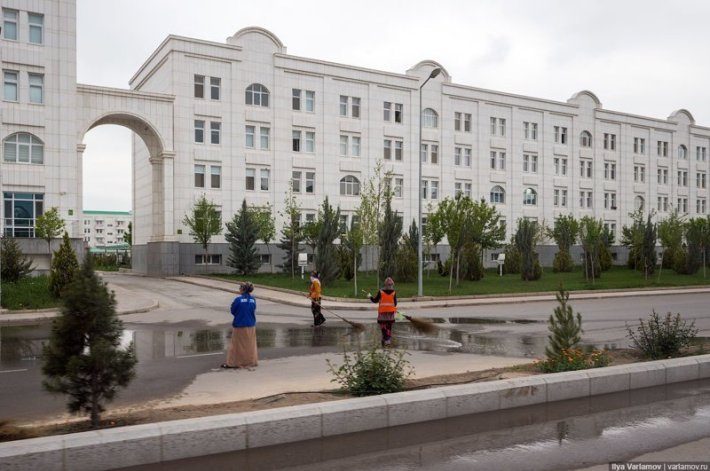 Страна контрастов: блеск и нищета Туркменистана