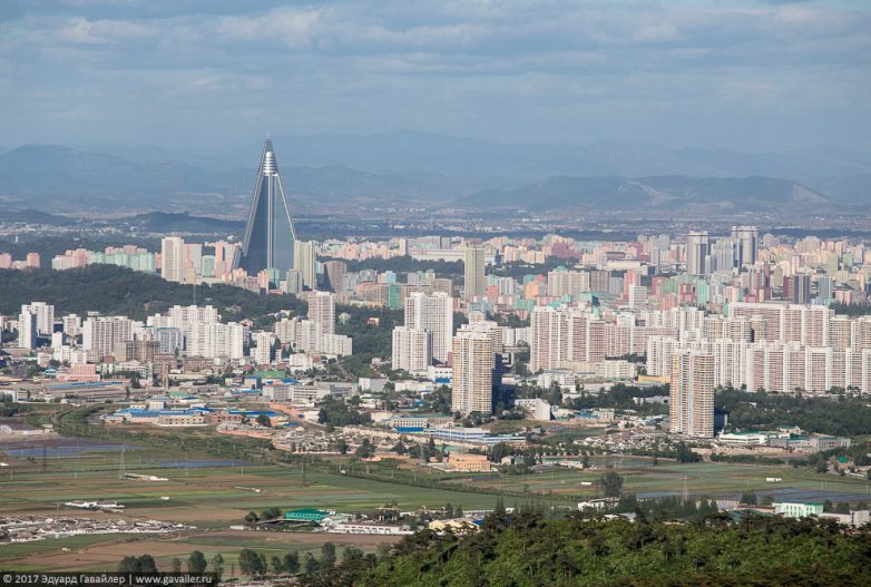 Очень даже симпатичный Пхеньян с высоты птичьего полёта