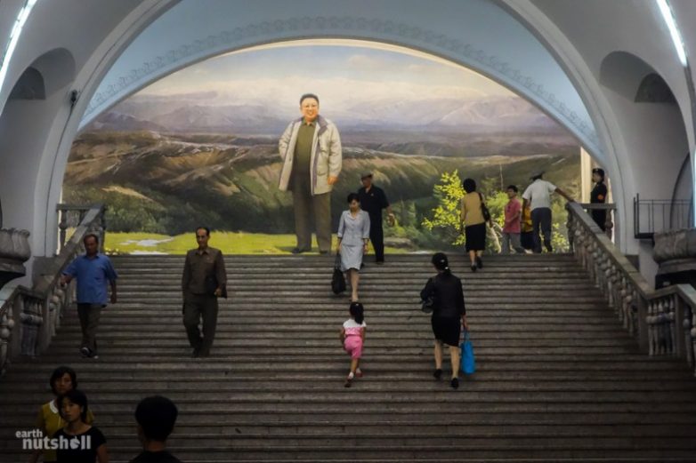 Следующая станция - Пхеньян! Прогулка по северокорейскому метро