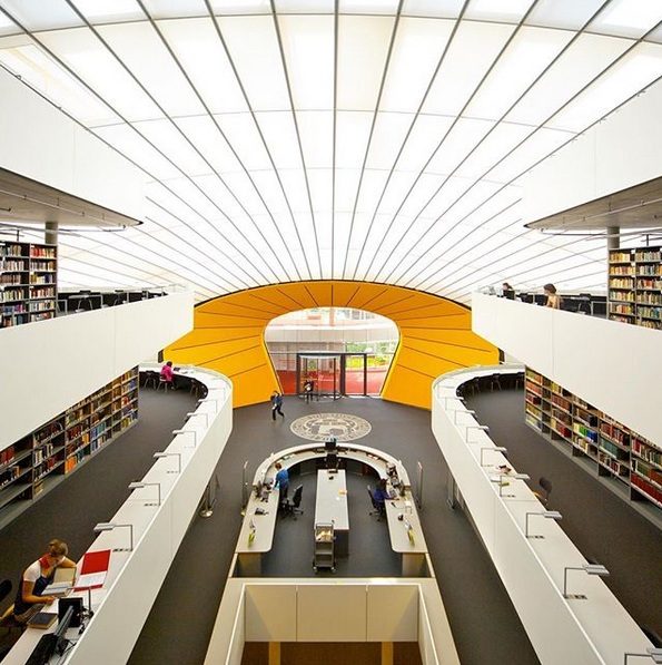 Увлекательная прогулка по самым красивым библиотекам мира