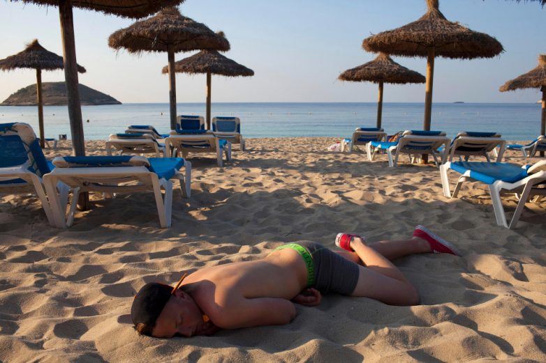 Пожалуй, худшие туристы в мире: британцы на отдыхе