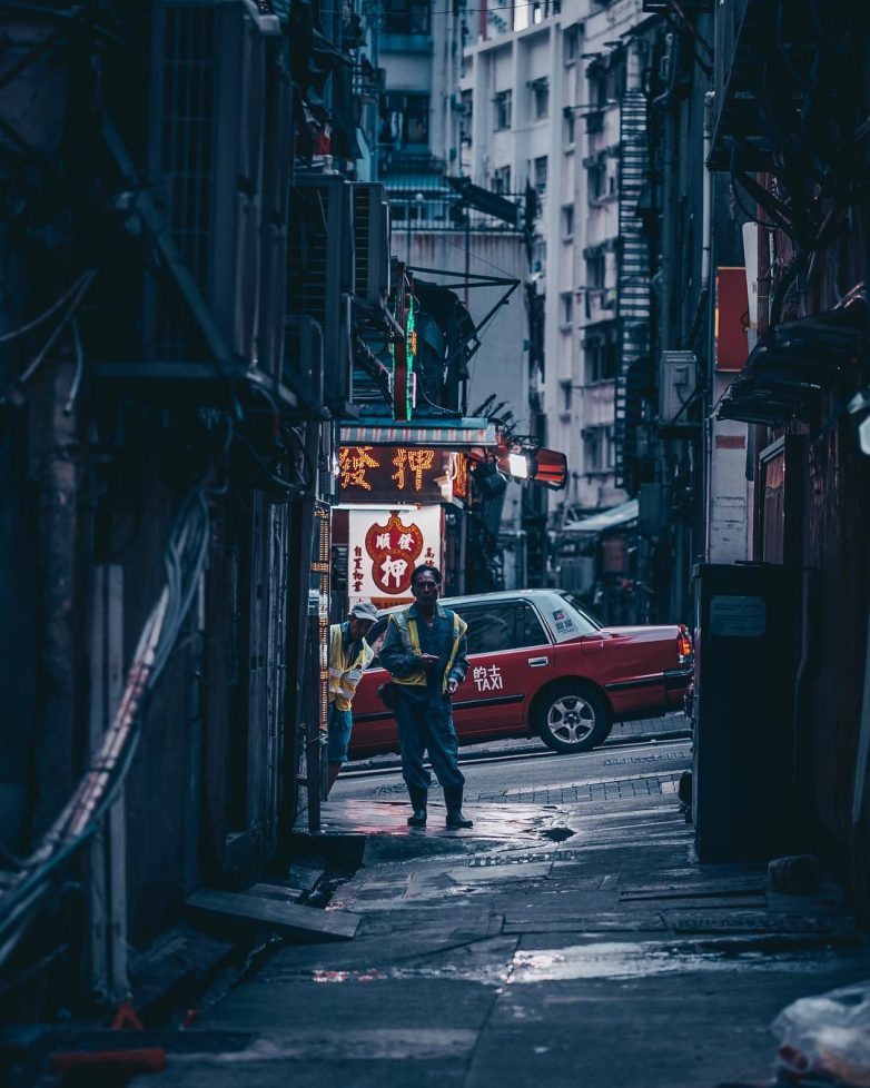 На улицах Гонконга