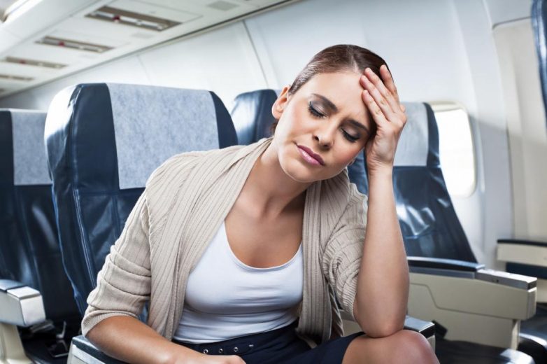 18 вещей, которые мы зря делаем в самолёте