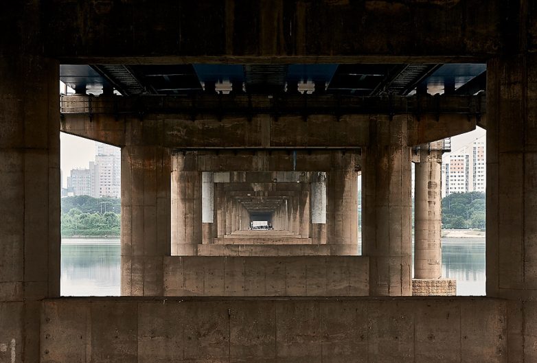 Завораживающая геометрия сеульских мостов