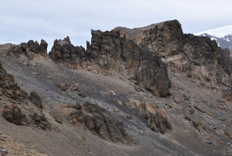 Мрачное очарование вулканического острова Десепшен: из записок путешественника