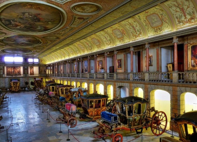 Атмосферная экскурсия по национальному Музею карет в Лиссабоне