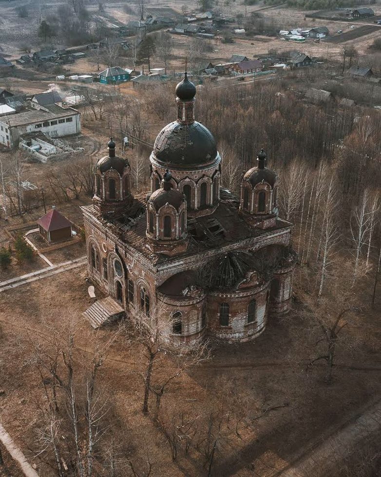 Лучшие заброшенные места России в фотопроекте Kosmaj Project