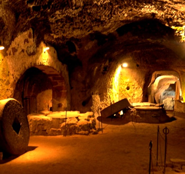6 поражающих воображение подземных поселений в разных уголках планеты