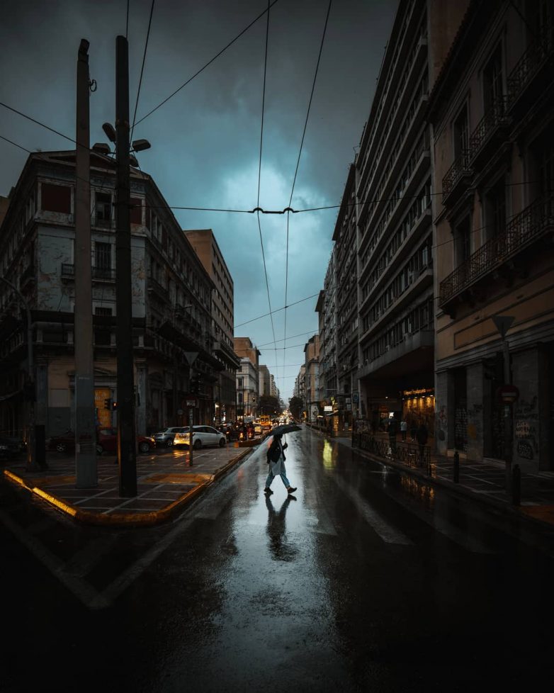 Дух улиц на снимках Панагиотиса Коутрумписа