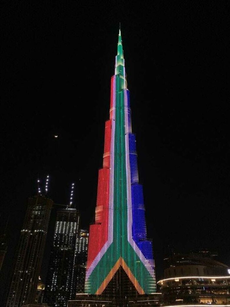 Фееричный Дубай: 30 фото из города, который уже живёт в будущем