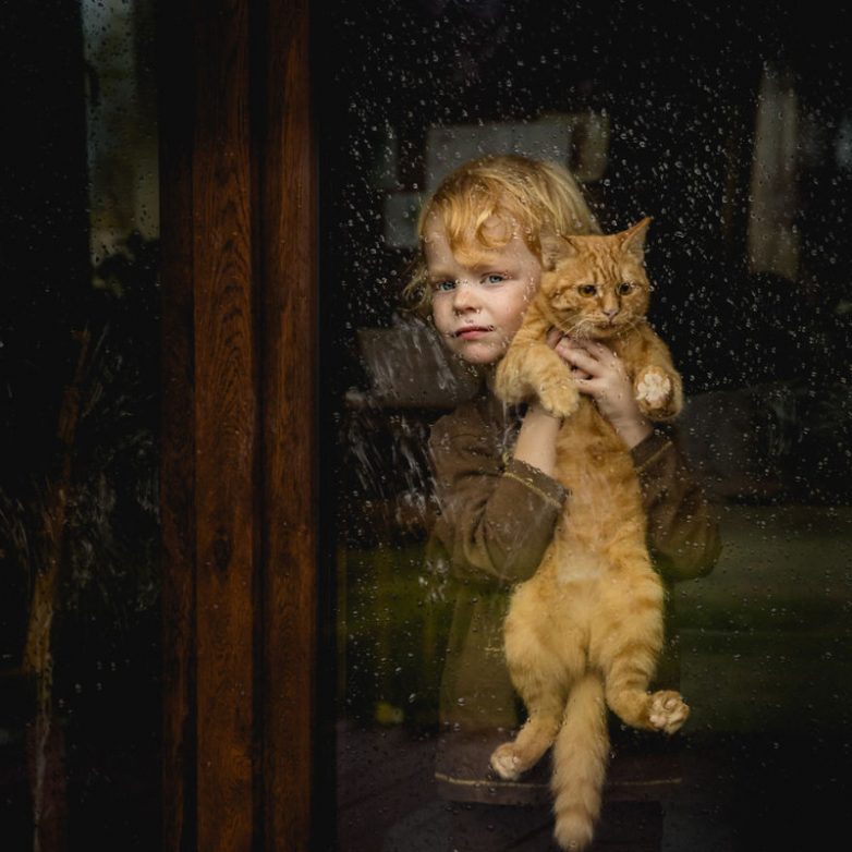 Фотографы со всего мира делают великолепные фото детей и животных